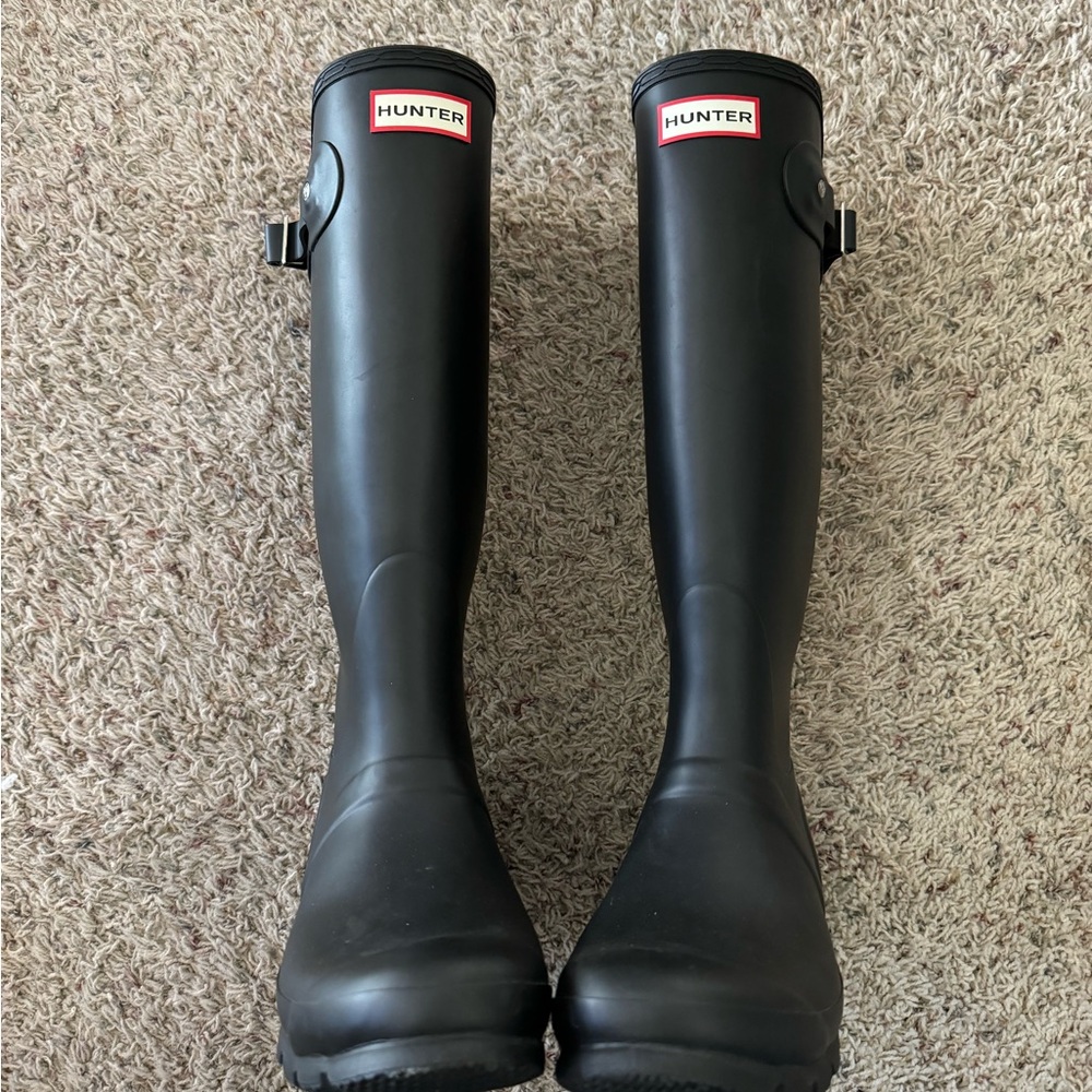 WORN ONCE - Hunter’s Original Snow Boot Tall